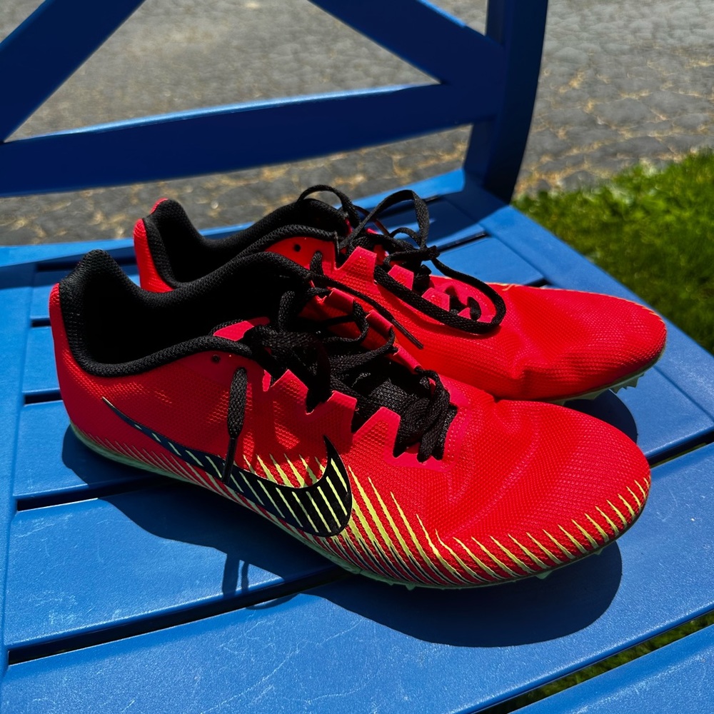 Men’s Nike Track Spikes Sz 9.5